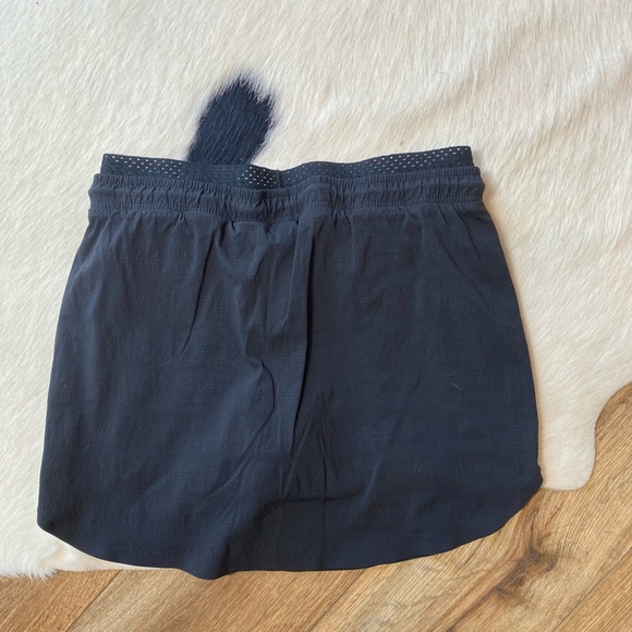 Athleta black crest skort - Picture 8 of 9
